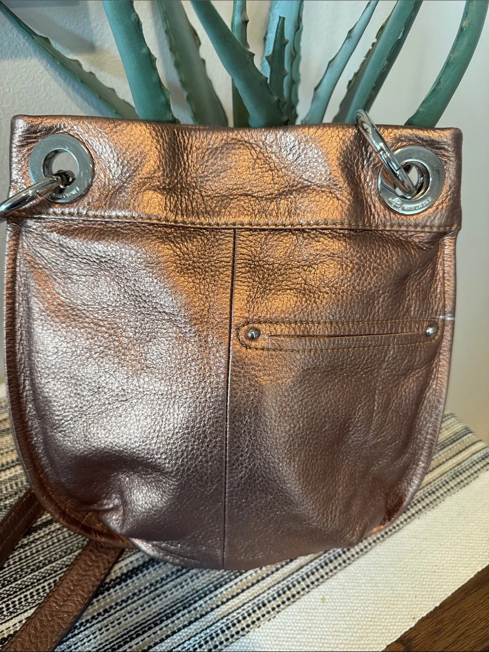 b. makowsky stylish metallic